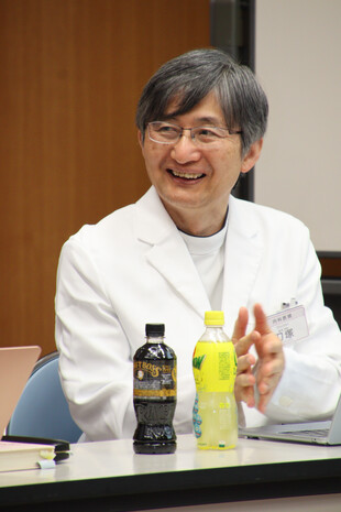 【画像】講演した刀塚医師