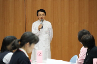 【画像】真鍋院長あいさつ
