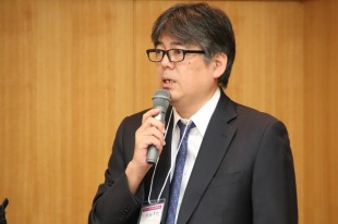 【画像】開会挨拶をされた北陸診療情報管理研究会会長で厚生連高岡病院副院長の寺田光宏先生